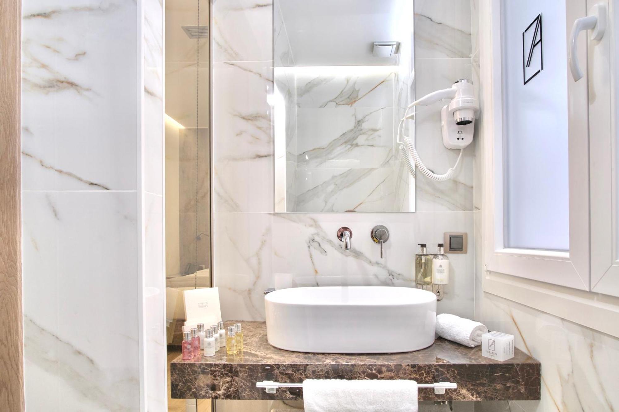 Hotel The L7 Str - Luxury Boutique Collection Athènes