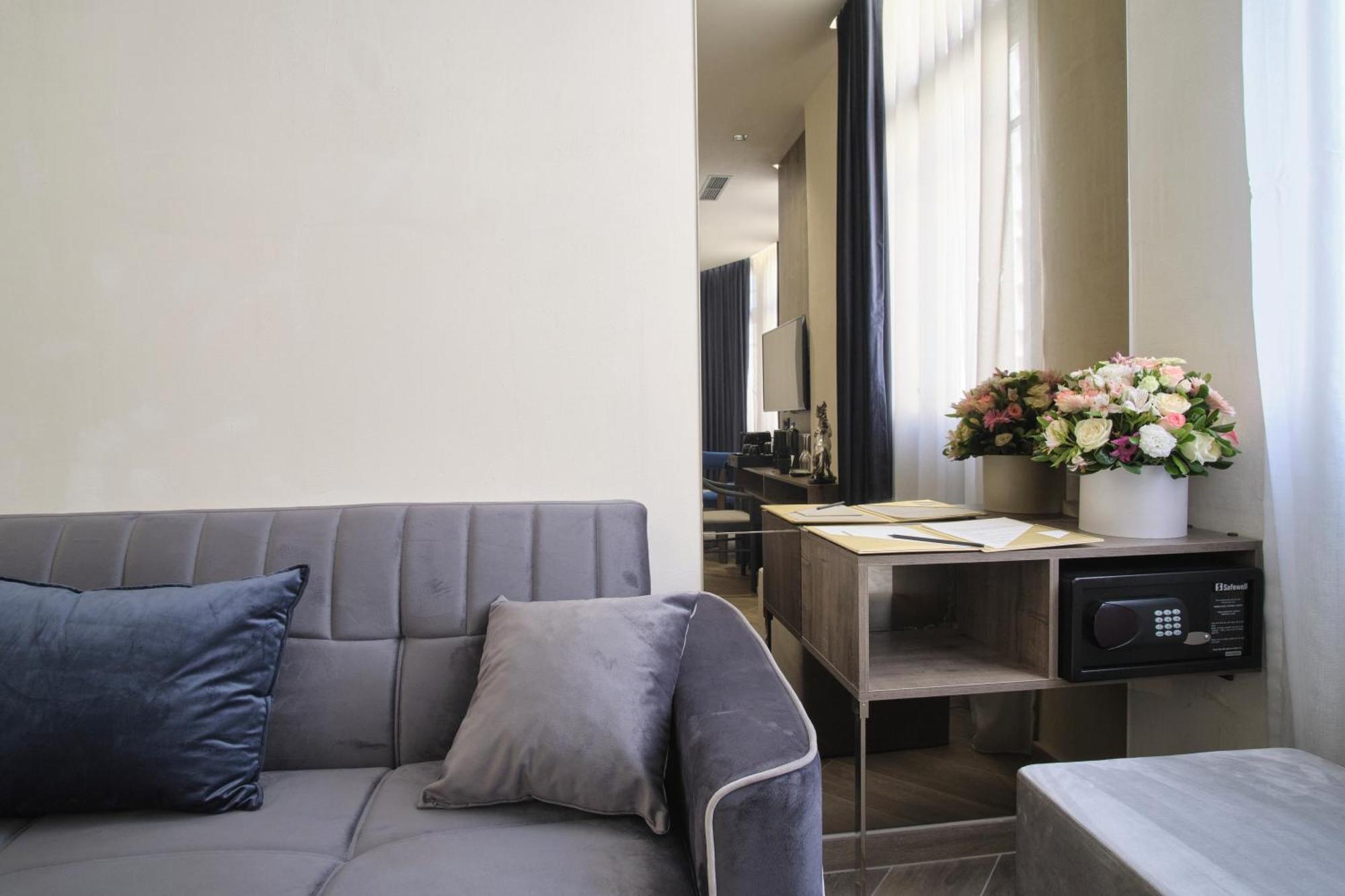 The L7 Str - Luxury Boutique Collection Hotel 4*