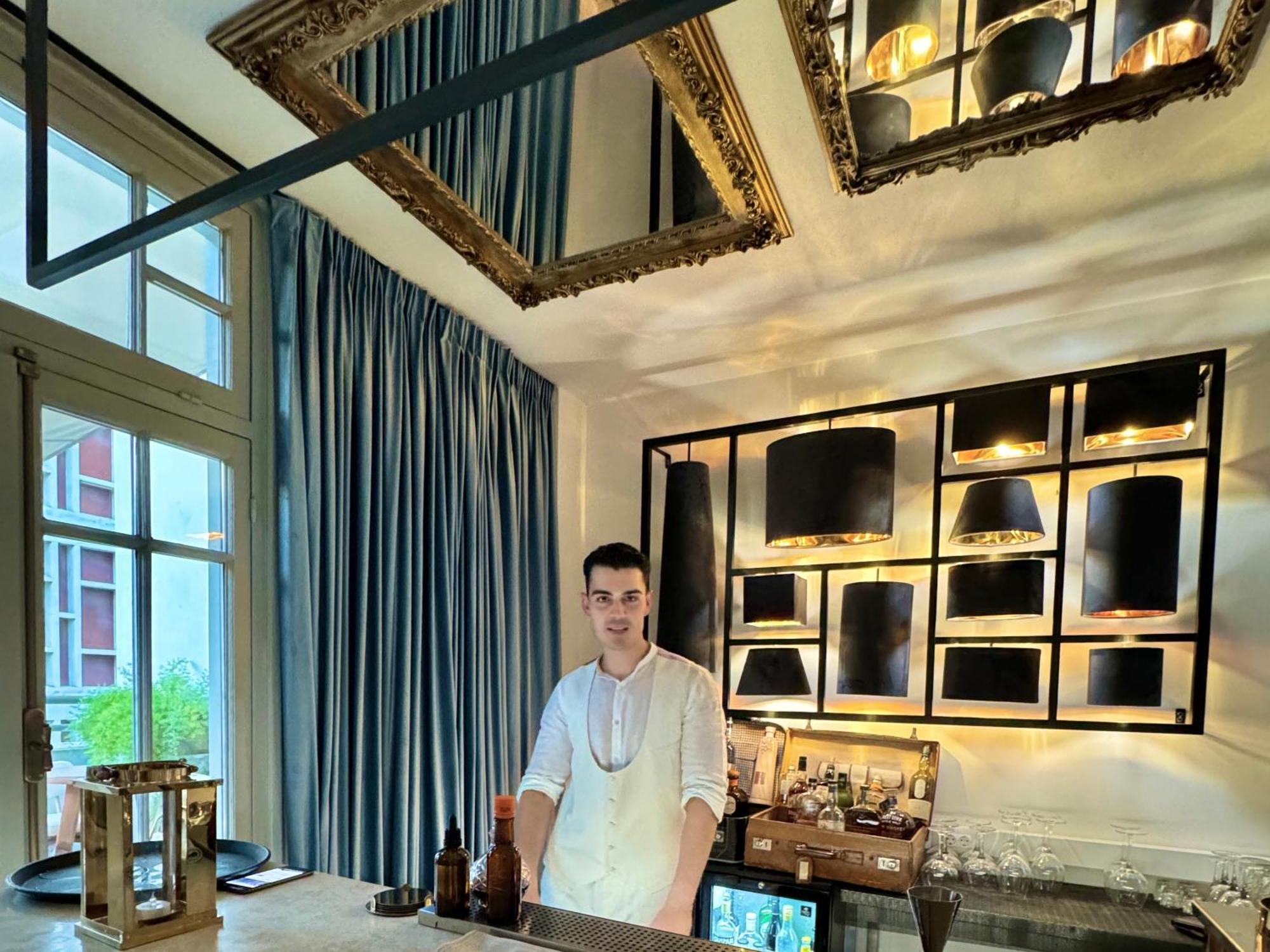 The L7 Str - Luxury Boutique Collection Otel Atina