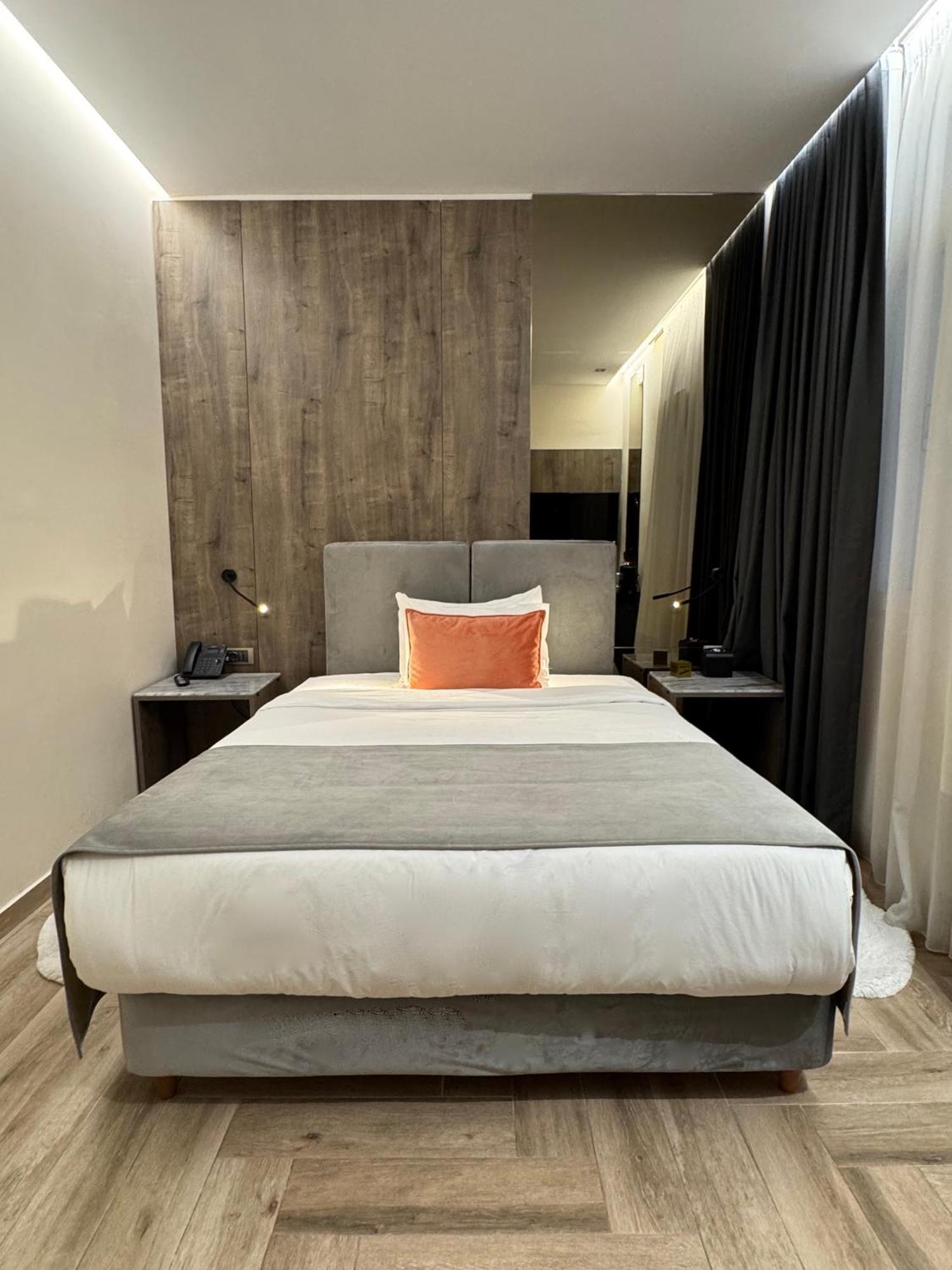 The L7 Str - Luxury Boutique Collection Athènes
